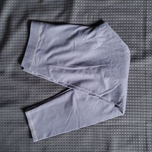 Faded Glory, capri, cropped, jeggings, stretch, size large (12/14)